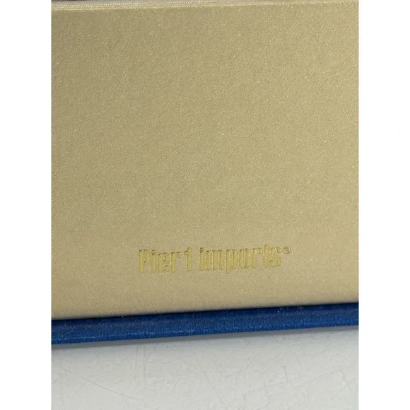 Pier 1 Li Bien -  Fa La La Hand Blown Hand Painted Glass Ornament 2017 Pier One - Picture 5 of 9